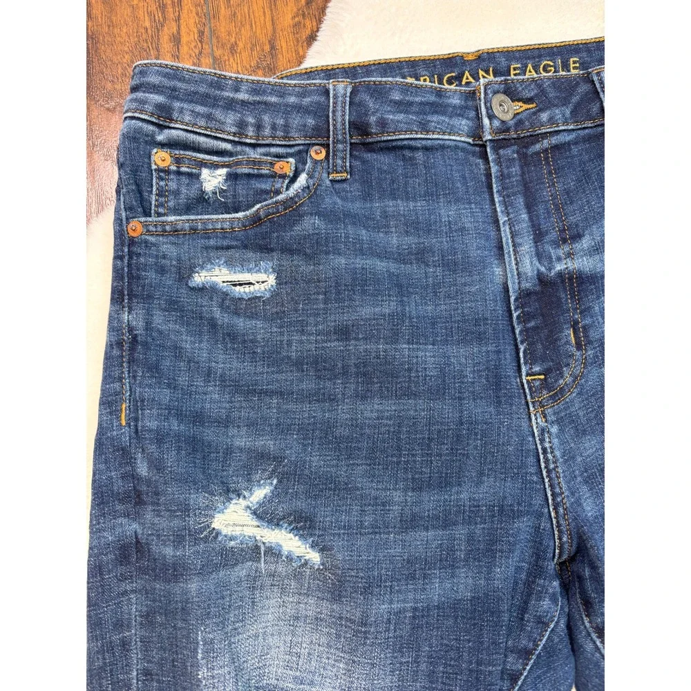 American Eagle Men's Jean Shorts 36 Medium Wash Denim Ripped Cuffed Stretch - Picture 2 of 10